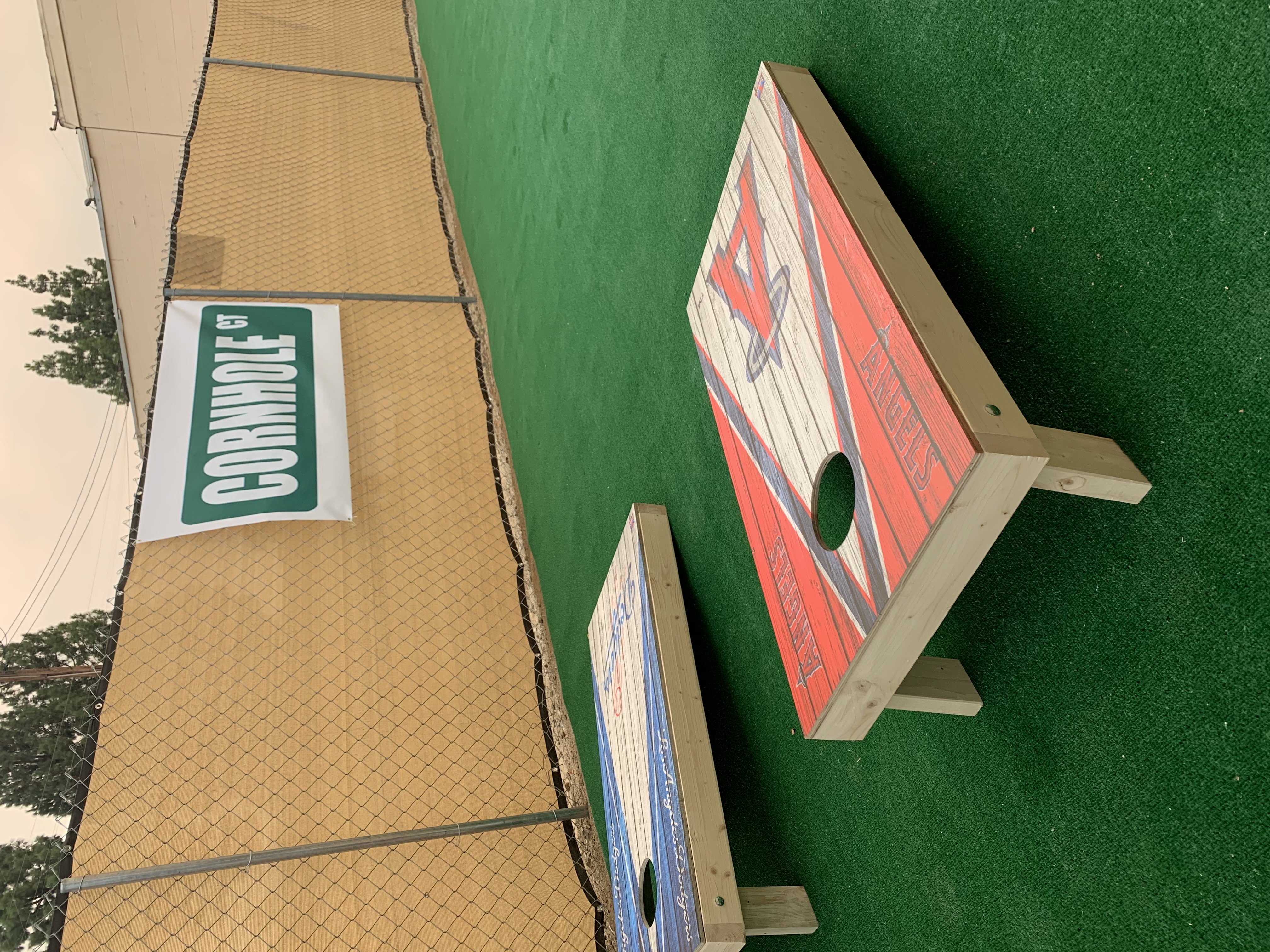 outside cornhole set